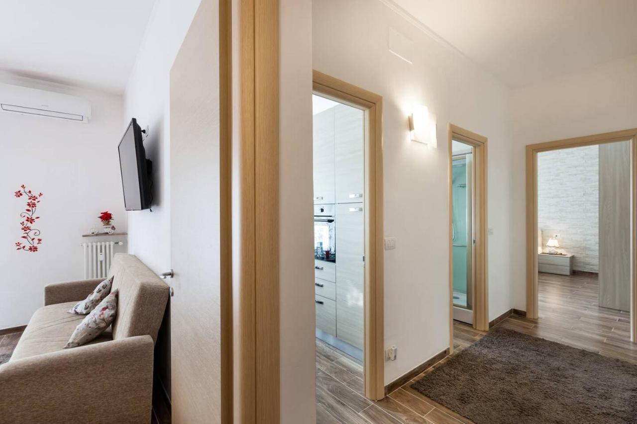 Residenza Larissa Luxury 1 Apartment Verona Luaran gambar