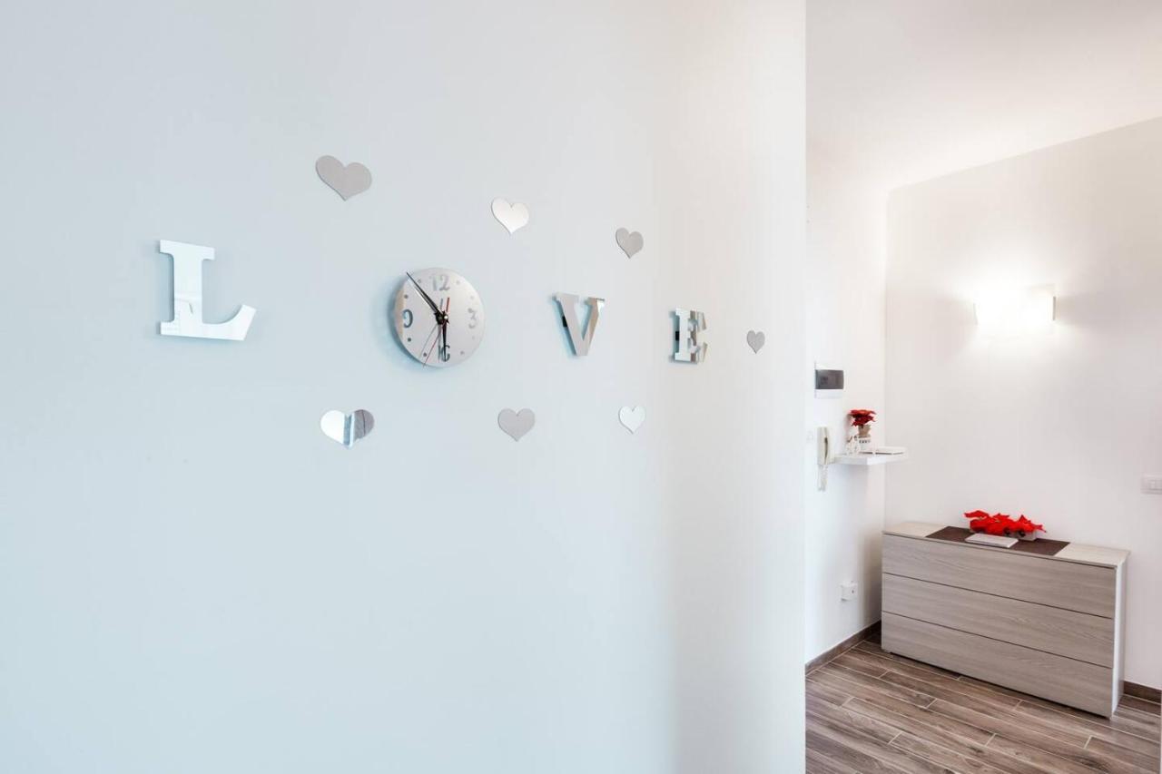Residenza Larissa Luxury 1 Apartment Verona Luaran gambar
